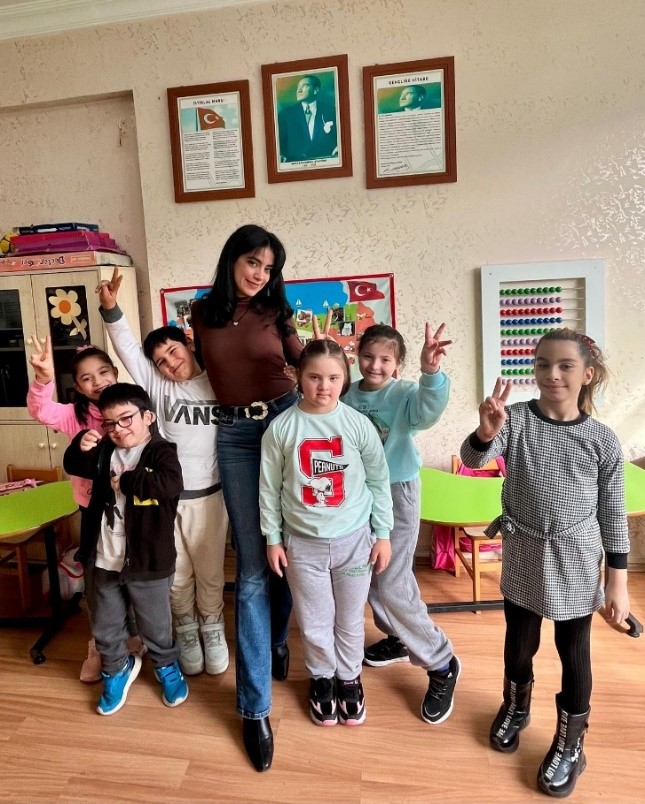 Merve POLAT